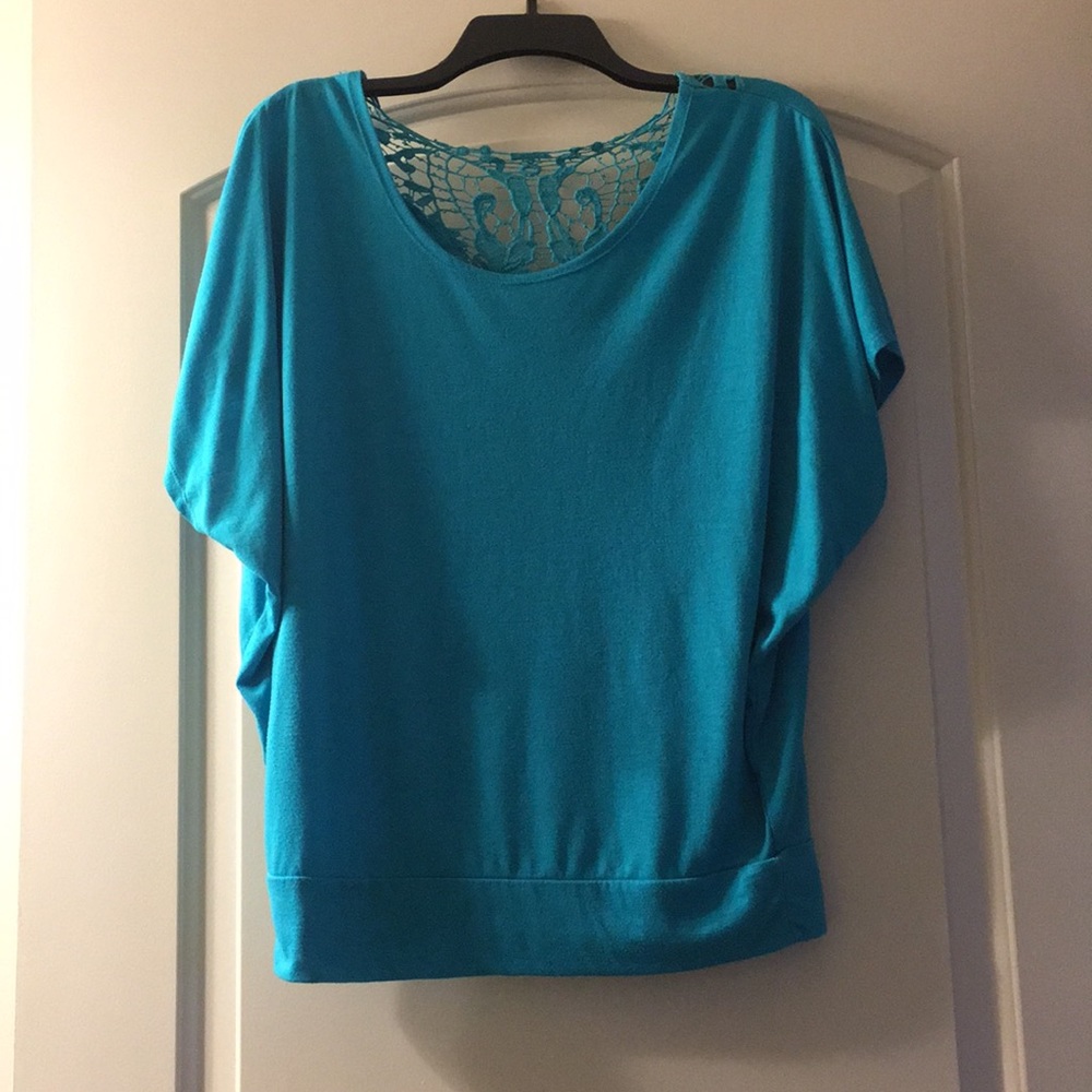 Top - Picture 2 of 3